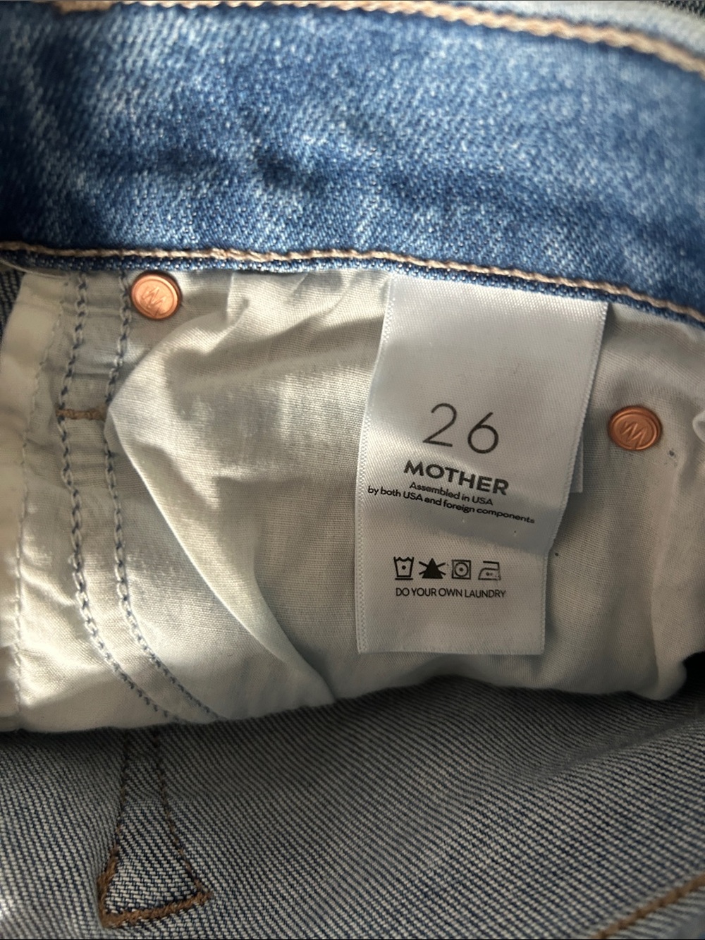 Mother jeans size 26. Worn once - Picture 8 of 9